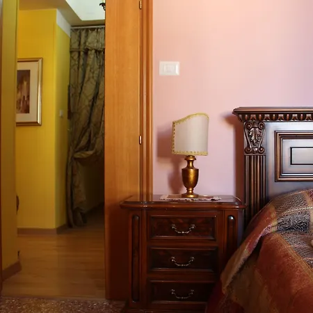 Palazzo Migliani ベッド・アンド・ブレックファスト 3*